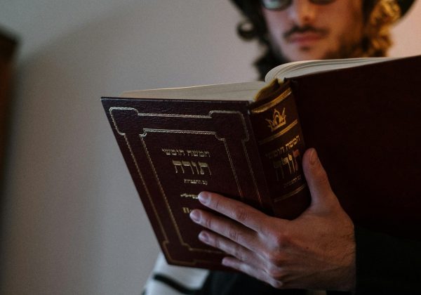 טסים לחו"ל? הוסיפו מנהגים מסורתיים לסדר היום שלכם